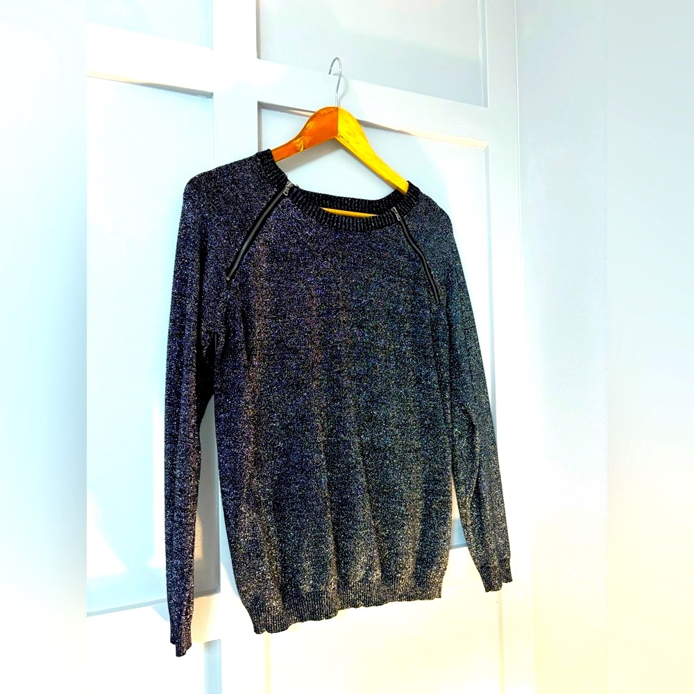 Simon Chang Pop Studio sweater (Silver Metallic and Black) - Picture 2 of 6